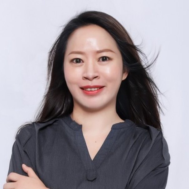 Scarlett Chen